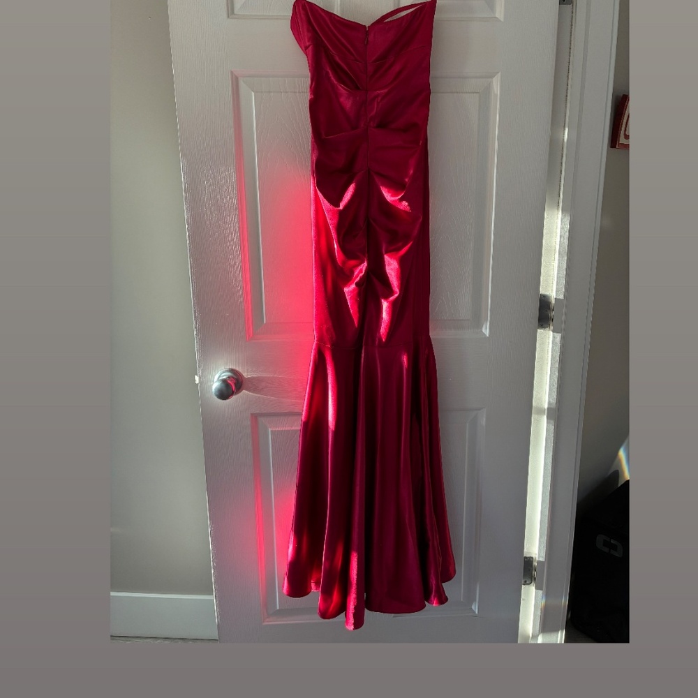 Graduation/Prom Dress - Picture 2 of 4